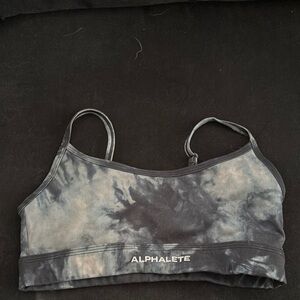 Alphalete Women's Tie-Dye Sports Bra - Black and Gray